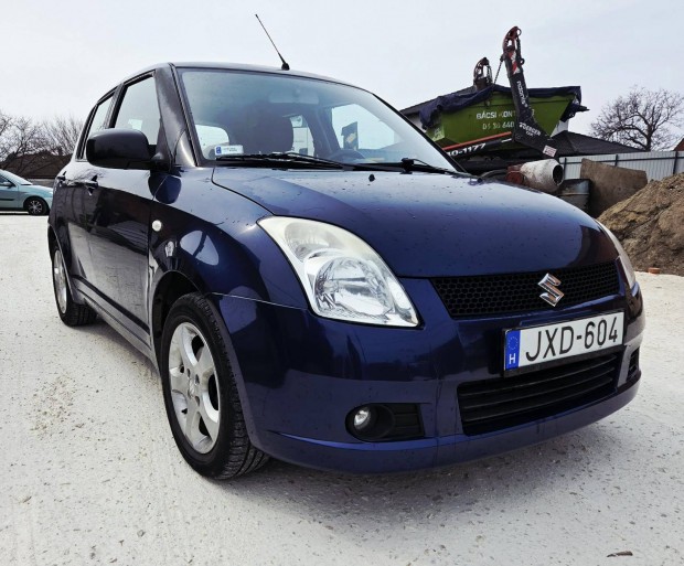 Suzuki Swift 1.5 VVT GS J� �llapot�!