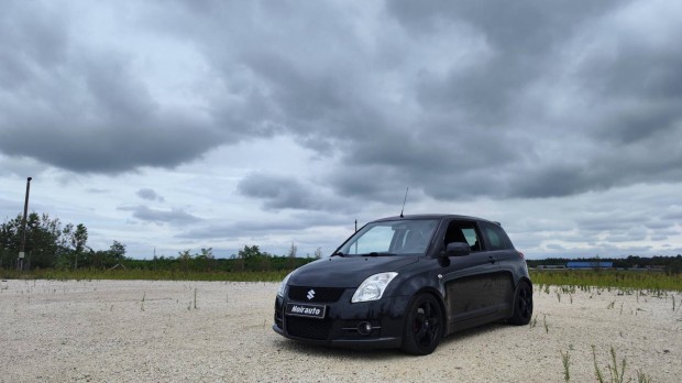Suzuki Swift 1.6 Sport 8 l�gzs�k. digit klima....
