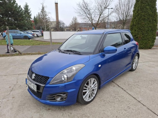 Suzuki Swift 1.6 Sport Xenon.ülésfűtés.radar.Bi...