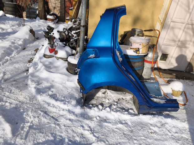 Suzuki Swift 2005-10 bal jobb h�ts� s�rv�d� 