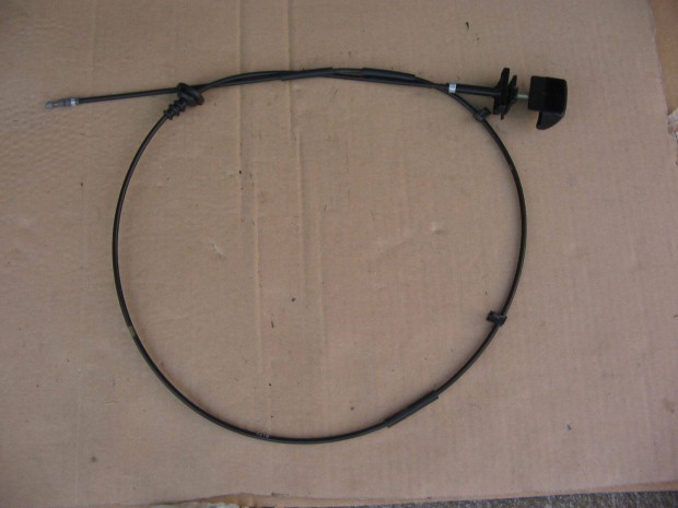 Suzuki Swift 2005-10 gyári motorháztető nyitó bowden