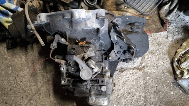 Suzuki Swift 2005-11 1.3 ddis dízel váltó hibátlan kevés kmes