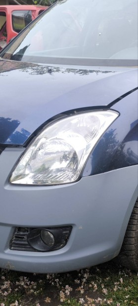 Suzuki Swift 2005-11 első lámpa pár bal jobb külön