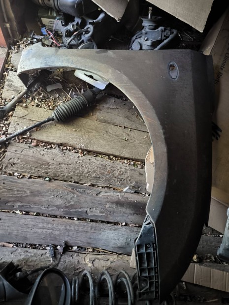 Suzuki Swift 2005- Jobb els srvd utngyrtott 