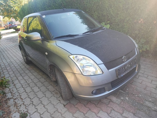 Suzuki Swift 2005- fthet elektromos tkr  jobb 