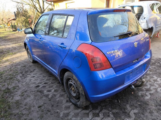 Suzuki Swift 2005 tl bal s jobb hts lmpa 