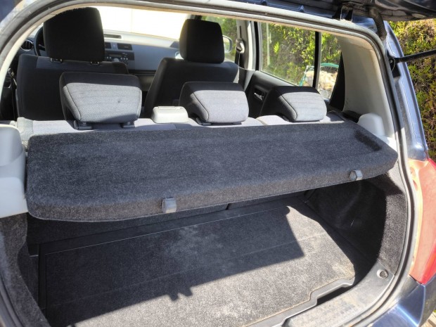 Suzuki Swift 2005 től kalaptartó patika állapot