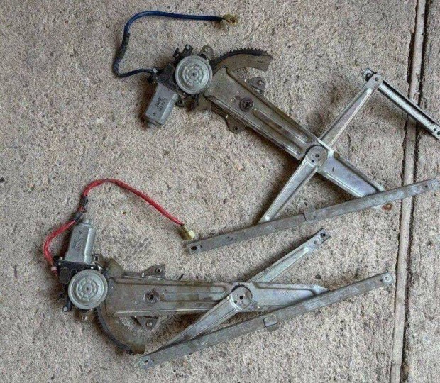 Suzuki Swift 3 ajts elektromos ablak szerkezet ablakemel bal jobb