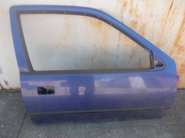 Suzuki Swift 3 ajtós jobbos ibolyakék ajtó 1989-2003