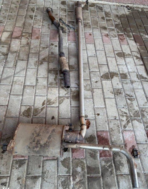 Suzuki Swift 4x4 Subaru Justy 4wd fltengely kipufog rendszer pedl