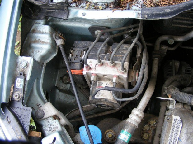 Suzuki Swift ABS elad 62J0 BE 2WD