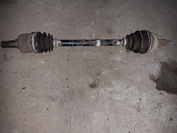 Suzuki Swift III 04-10 Bal Els� F�ltengely