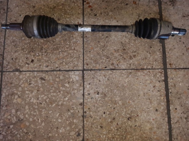 Suzuki Swift III 04-10 Bal Els� F�ltengely