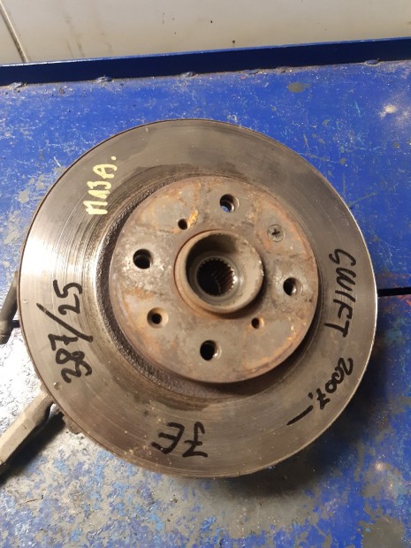 Suzuki Swift III 04-10 Jobb Els� Csonk�llv�ny + ABS Jelad�