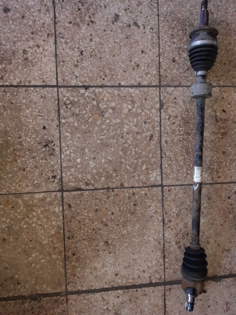 Suzuki Swift III 04-10 Jobb Els� F�ltengely