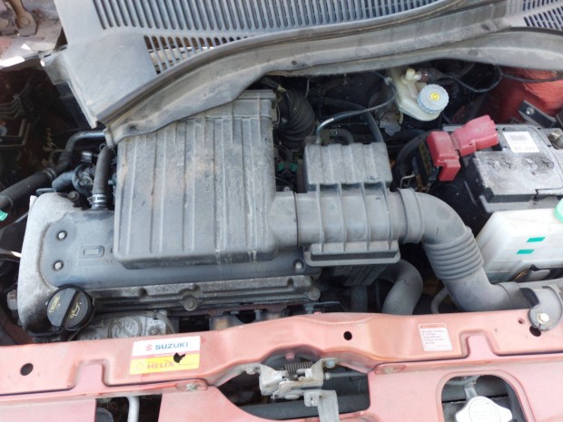 Suzuki Swift III. 1.3 váltó