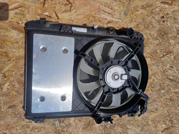 Suzuki Swift III (2004-2010) 1.3 Benzines Vízhűtő Ventilátorral