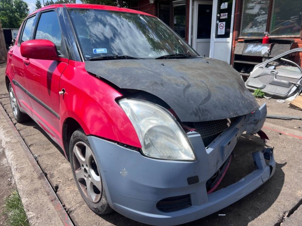 Suzuki Swift III (2006) 1.3i M13A Alkatrészek #M2703