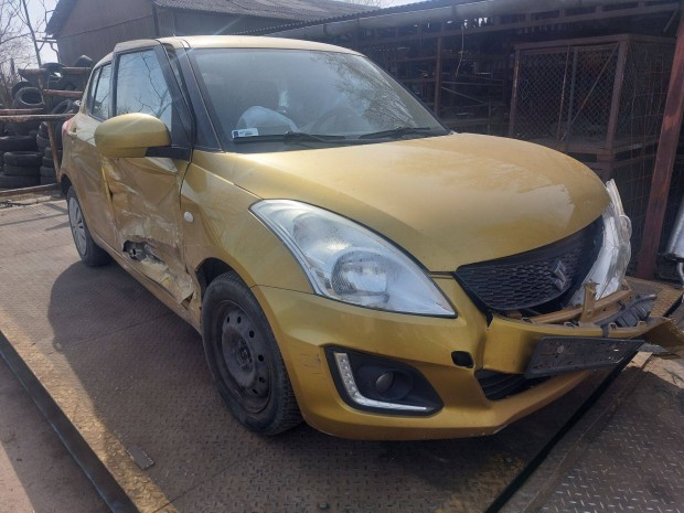 Suzuki Swift III. karossz�ria elemei Zun C10