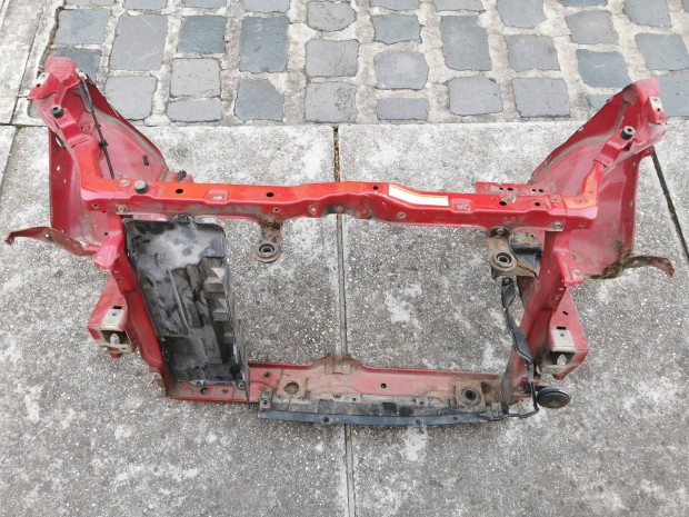 Suzuki Swift III homlokfal zrhd  lkhrt merevt vas 