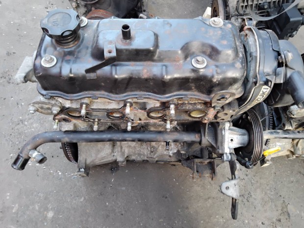 Suzuki Swift II 1.3B komplett motor (G13B)