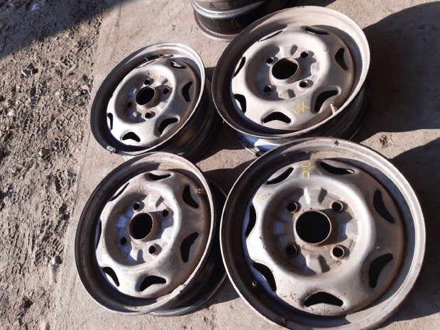 Suzuki Swift II 92-03 Ac�l Felni Garnit�ra