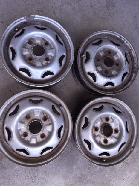 Suzuki Swift II 92-03 Ac�l Felni Garnit�ra