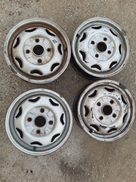 Suzuki Swift II 92-03 Ac�l Felni Garnit�ra