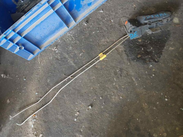 Suzuki Swift II 92-03 Bal Els� Bels� Ajt�kilincs