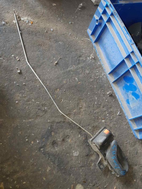 Suzuki Swift II 92-03 Bal H�ts� Bels� Ajt�kilincs