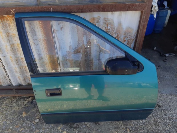 Suzuki Swift II 92-03 Jobb Els� Ajt�