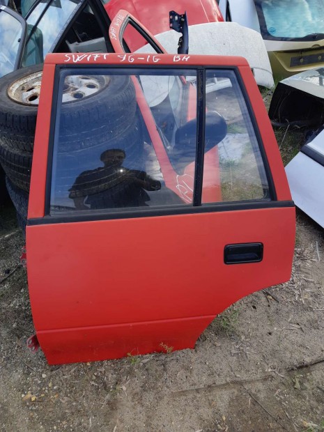 Suzuki Swift II 92-96 Bal H�ts� Ajt�