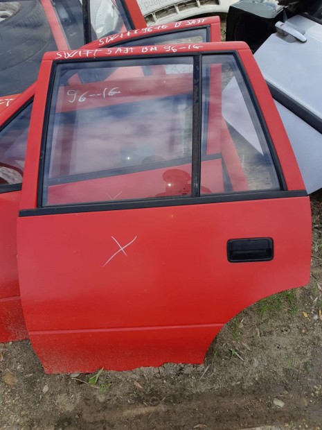 Suzuki Swift II 92-96 Bal H�ts� Ajt�