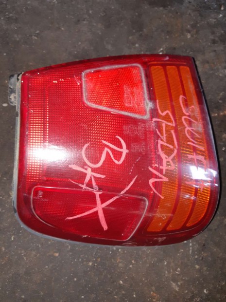 Suzuki Swift II 92-96 Bal Hátsó Lámpa