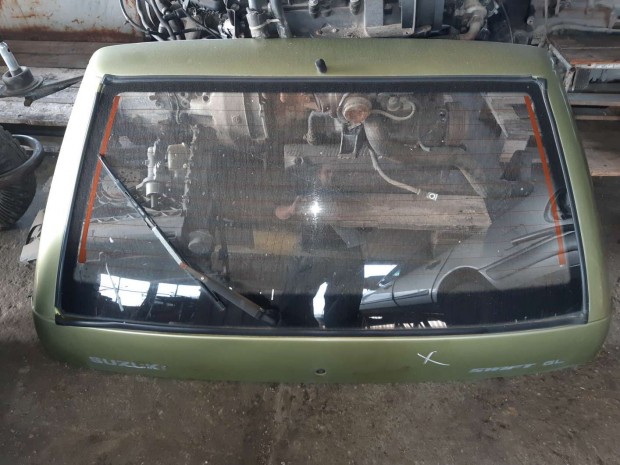 Suzuki Swift II 92-96 Csomagt�r Ajt�