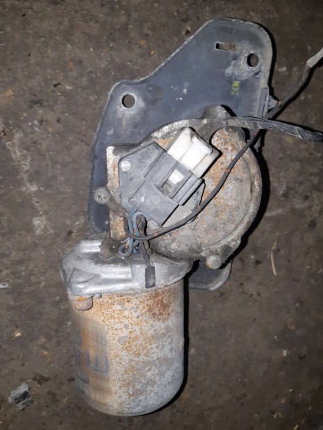 Suzuki Swift II 92-96 Els� Ablakt�rl� Motor