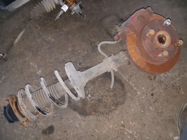 Suzuki Swift II 92-96 Jobb Els� G�lyal�b