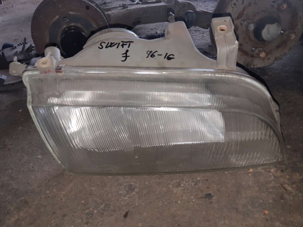 Suzuki Swift II 92-96 Jobb Els� L�mpa / F�nysz�r�