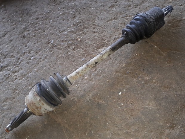 Suzuki Swift II 96-03 Bal Els� F�ltengely