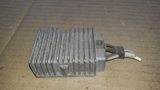 Suzuki Swift II 96-03 Injektor Ellenállás