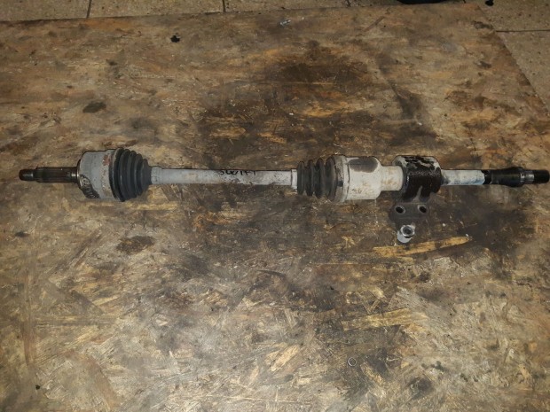 Suzuki Swift II 96-03 Jobb Els� F�ltengely