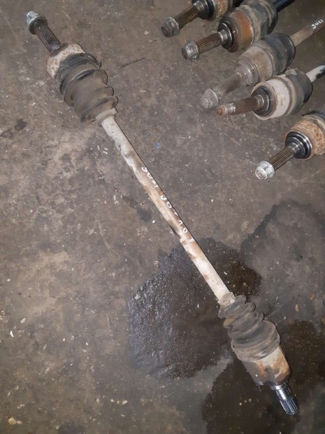 Suzuki Swift II 96-03 Jobb F�ltengely