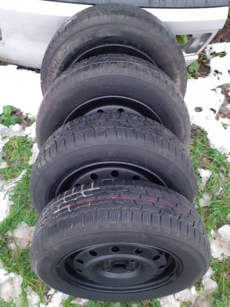 Suzuki Swift II. tligumi garn. 99%-os Firestone 165/70 R14 gumikkal