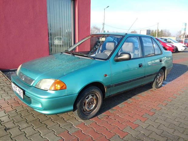 Suzuki Swift Sedan 1.3 GLX