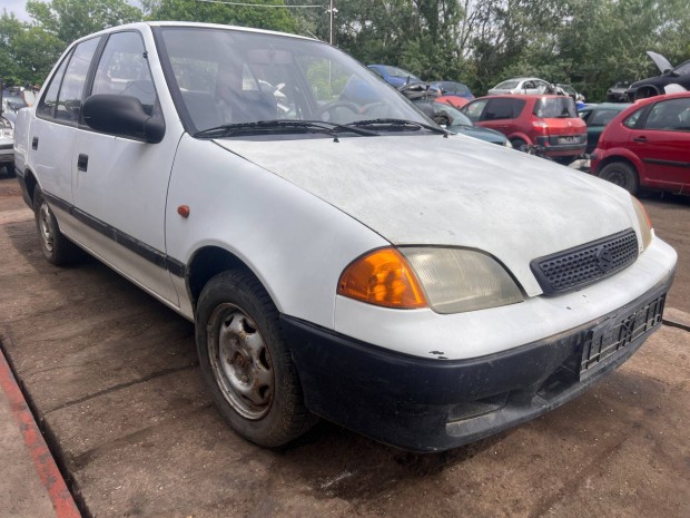 Suzuki Swift (1999) 1.3i G13BA Alkatrészek #M2566