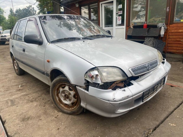 Suzuki Swift (2003) 1.0i G10A Alkatrészek #M2647