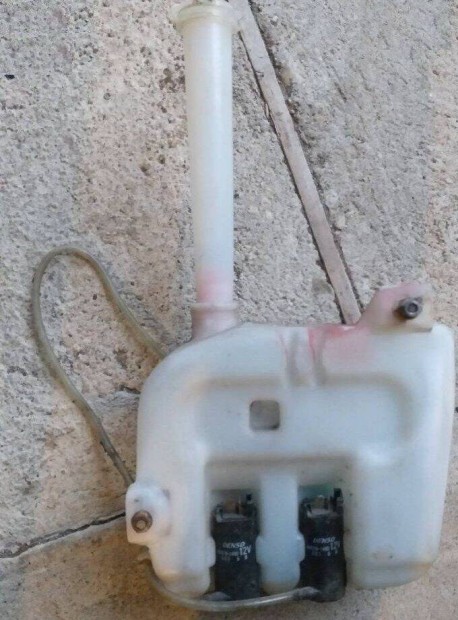 Suzuki Swift ablakmos folyadk tartly 2 motoros