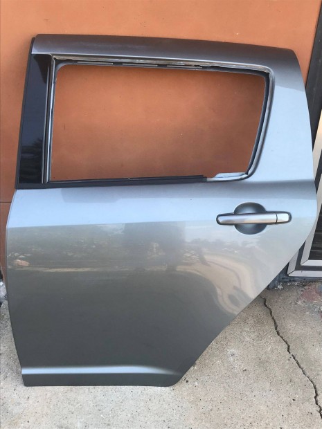 Suzuki Swift bal hátsó ajtó eladó