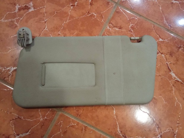 Suzuki Swift bal napellenz� elad� 2005-2010-ig