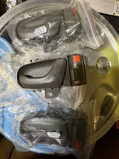 Suzuki Swift belső kilincs új
